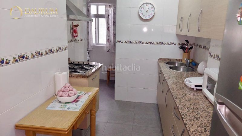 Foto fabebfec-1fa0-495d-a48d-7b2c06853cc3. Pis amb calefacció a Juan XXIII - Rochelambert Sevilla