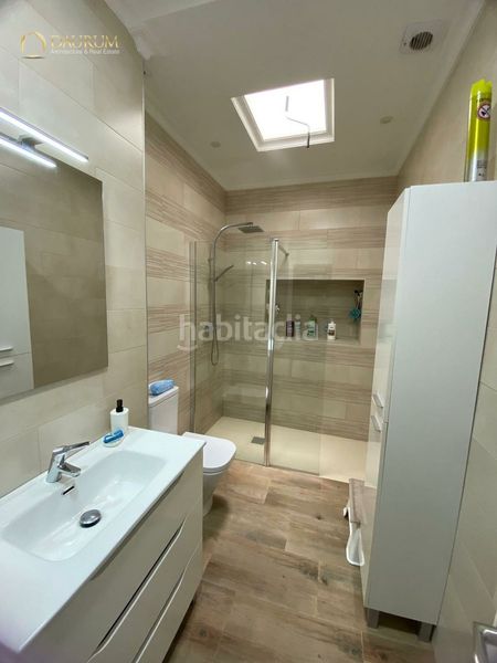 Foto 0a18fada-320a-4b9b-8418-e520b4bd2361. Casa amb aparcament piscina a Oromana Alcalá de Guadaira
