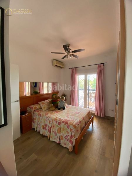 Foto a62fcf02-0bf3-48e6-a558-86af828a4070. Casa amb aparcament piscina a Oromana Alcalá de Guadaira