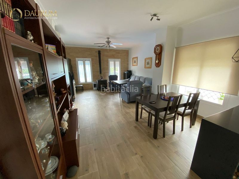 Foto b5061ed8-9795-4e24-b44d-d002b7452ac2. Casa amb aparcament piscina a Oromana Alcalá de Guadaira