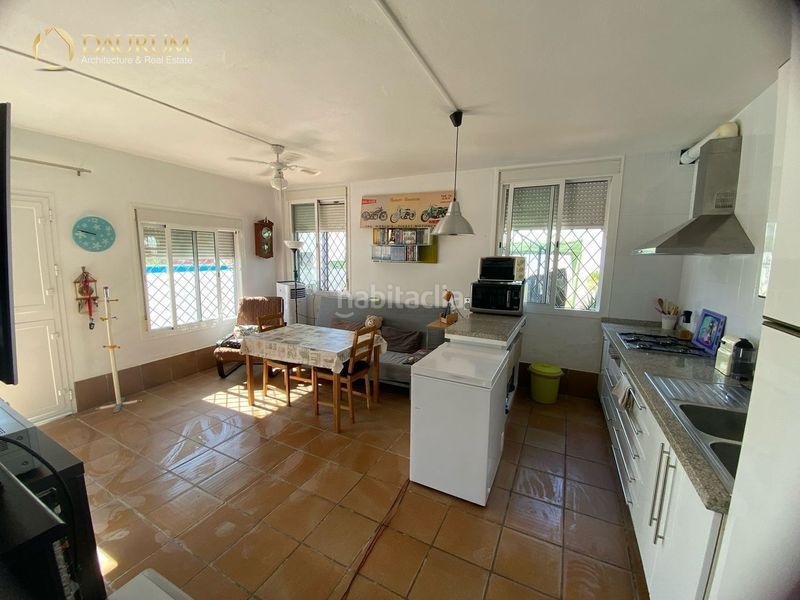 Foto cb113168-8de1-4ed4-8413-3381950b13f5. Casa amb aparcament piscina a Oromana Alcalá de Guadaira