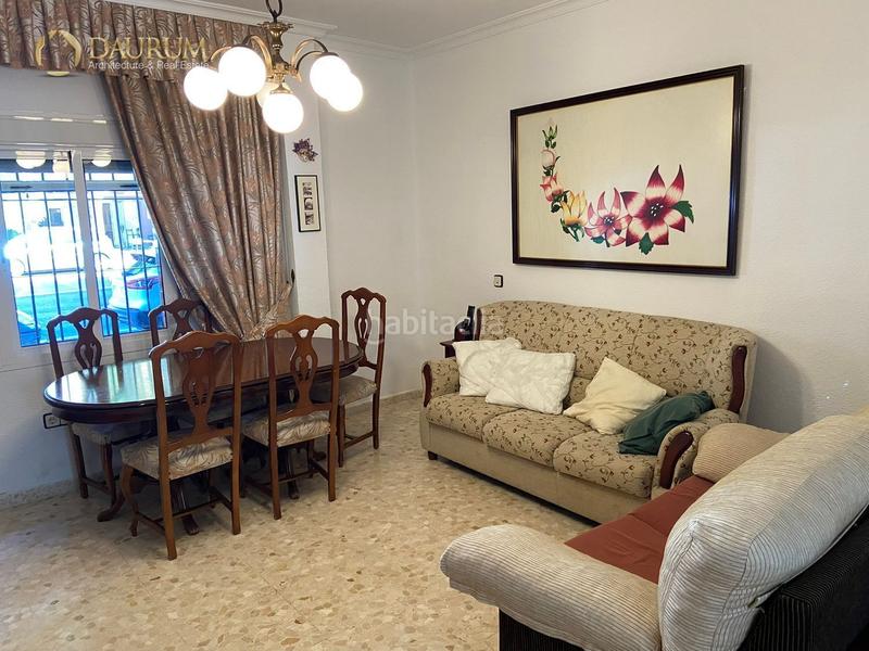 Foto c1bf02df-e41d-43d6-9385-81759d0fef77. Appartamento con riscaldamento in Triana Este Sevilla