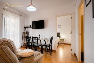 Flat  Lope de vega. Magnifico piso refromado  de 3 habitaciones en puerta carmona  p