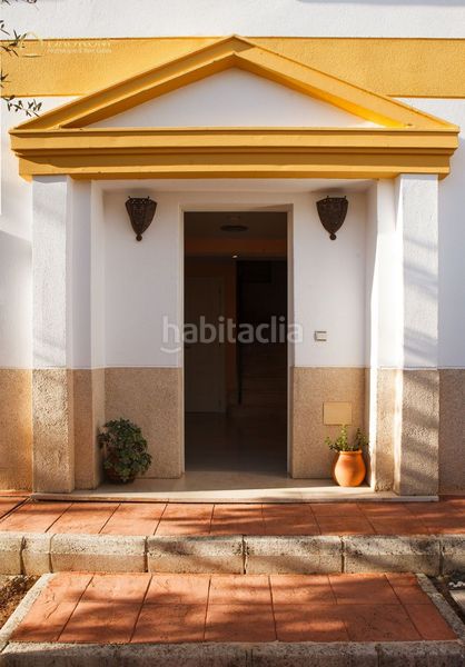 Foto 0c5ca0f3-d079-4449-8b96-8d121e710ca2. Casa amb aparcament a Loreto Espartinas