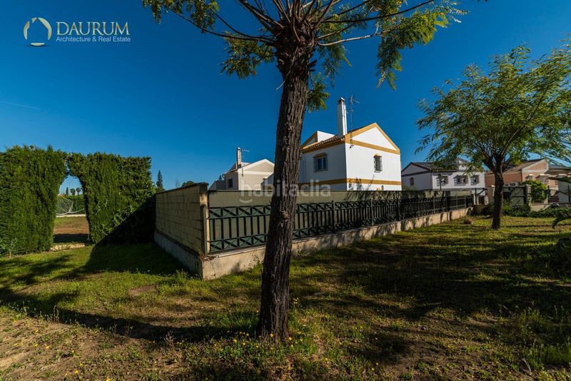 Foto 746db9c0-08bb-421e-8a09-e81b32ab69fc. Casa amb aparcament a Loreto Espartinas