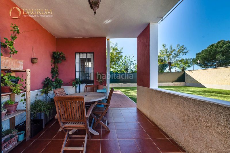 Foto 8152f536-1e18-486f-b9ec-90a57bdce931. Casa amb aparcament a Loreto Espartinas