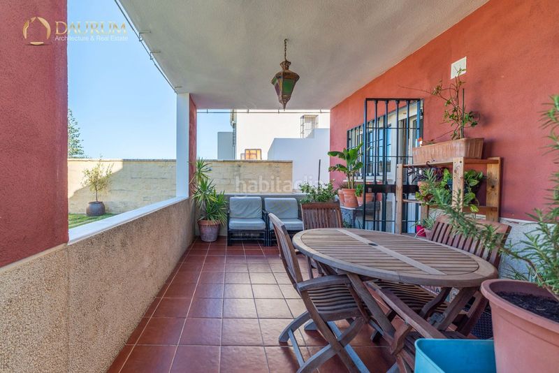 Foto b431363e-ae37-4b68-af59-e48e51d3b047. Casa amb aparcament a Loreto Espartinas