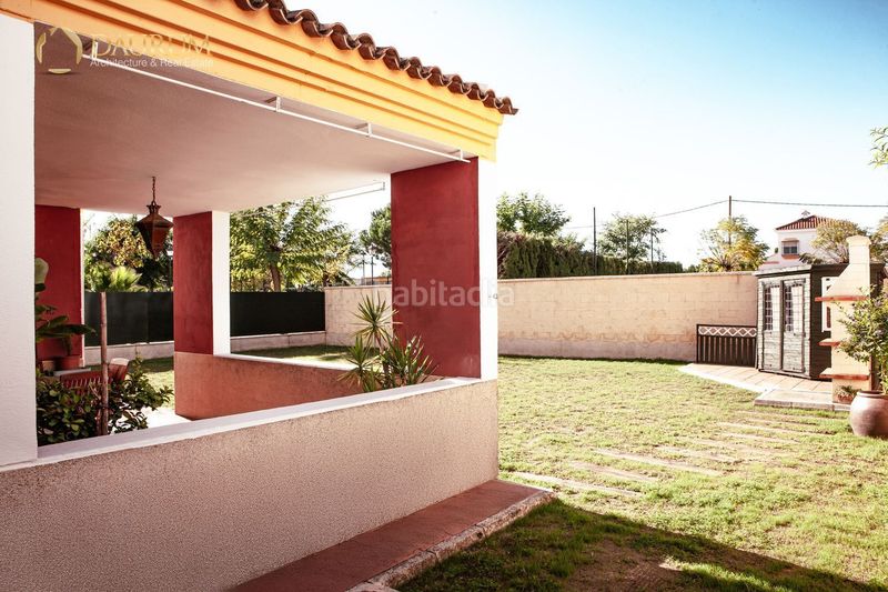 Foto e18a60cd-aa16-4afb-a260-df807b1d3241. Casa amb aparcament a Loreto Espartinas