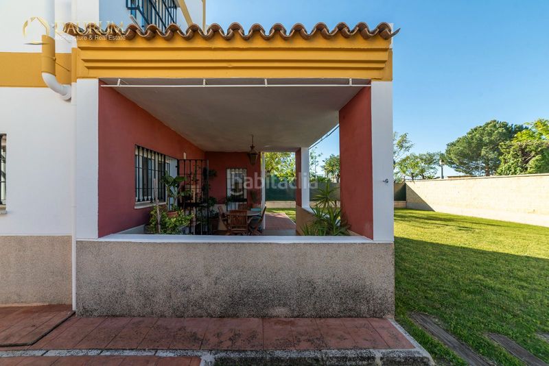 Foto e9bcbb3c-54c6-4365-8f2a-f60d7bcc14f9. Casa amb aparcament a Loreto Espartinas