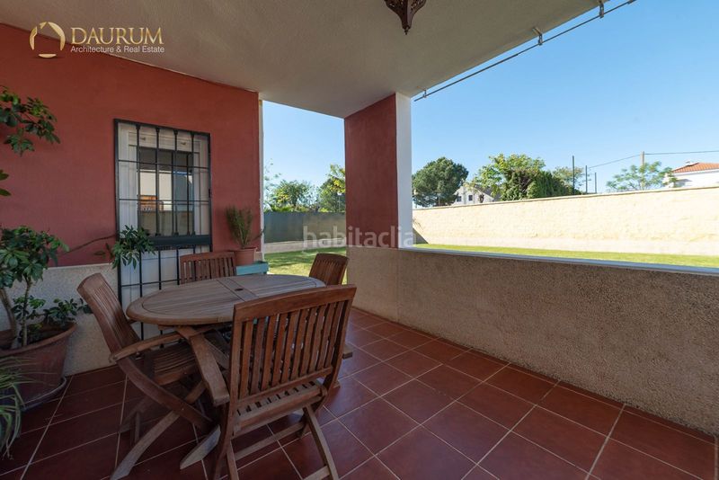 Foto ed987a0a-09aa-41d2-a071-e195087978af. Casa amb aparcament a Loreto Espartinas