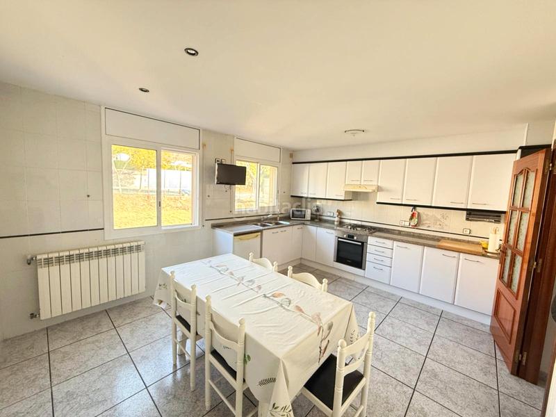 Foto c5d0a54b-88f1-4a8e-bc3d-1df70ac0eb35. Casa adossada amb calefacció aparcament a Castell d´Aro