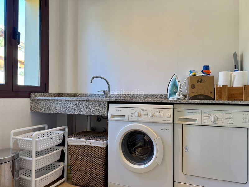 Foto 12dfc261-aa2a-47b1-819c-085658daef61. Piso exclusivo piso en urbanizacion de alto standing valgrande frente a golf valderrama - sorogrande en Sotogrande