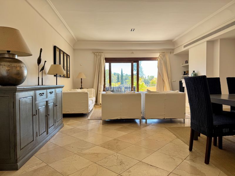 Foto 741bba1e-d09f-4590-86bf-363719e2baf6. Piso exclusivo piso en urbanizacion de alto standing valgrande frente a golf valderrama - sorogrande en Sotogrande