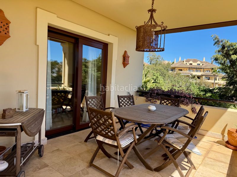 Foto 8a66b397-021a-48fb-b7a2-6e5dfad1a04e. Piso exclusivo piso en urbanizacion de alto standing valgrande frente a golf valderrama - sorogrande en Sotogrande