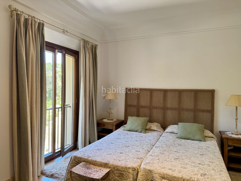 Foto f3b8fb44-8aff-411e-8b34-841fcb76a620. Piso exclusivo piso en urbanizacion de alto standing valgrande frente a golf valderrama - sorogrande en Sotogrande
