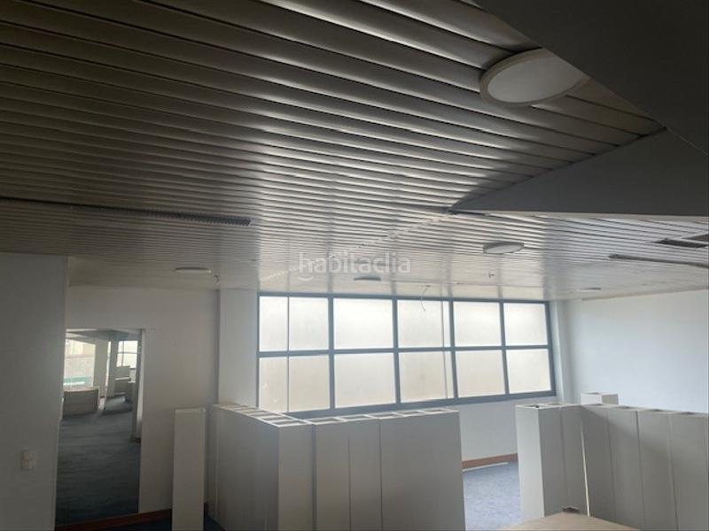 Foto 44f8cdff-012e-48d1-8188-88077370410c. Rent business premise in calle castilla 44 in Castilla - Hermida Santander