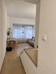 Miete Appartement  Calle de galileo. Apartamento exterior de 1 dormitorio en alquiler