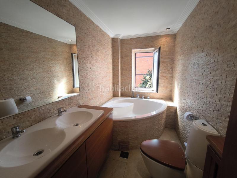 Foto 529bd8d5-44a1-4b3d-bb7f-4a97453c6e3a. Appartamento in Pumarín Gijón