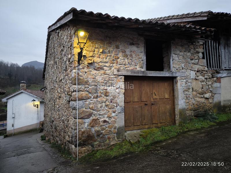 Foto b54e4d5f-1270-4caa-bf02-4a47693e1697. Casa a Sobrescobio