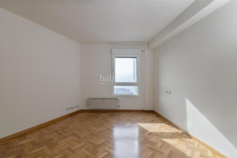 Foto 6a531fb7-e6c8-428a-8628-c10e370173d8. Alquiler piso en del marques 1 piso en Cimadevilla Gijón