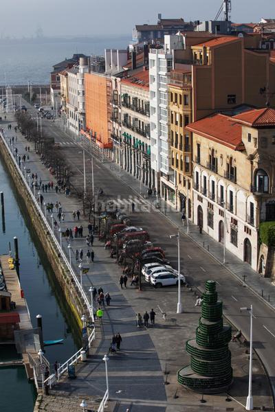 Foto 715f20fa-8b06-4b6f-8e04-b927e3a397a5. Alquiler piso en del marques 1 piso en Cimadevilla Gijón