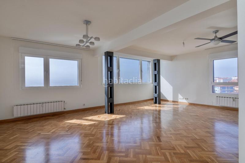 Foto 92c3b4c6-6abc-460a-86c9-d5e2cc0fb0d8. Alquiler piso en del marques 1 piso en Cimadevilla Gijón