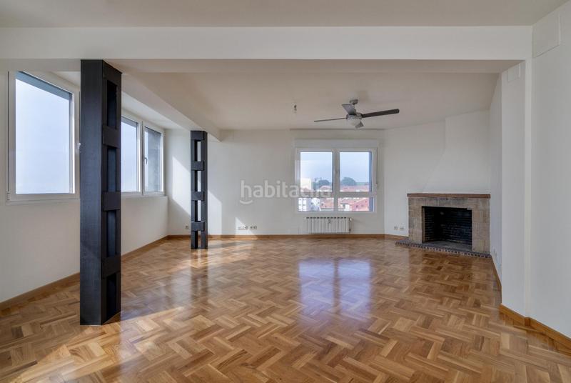 Foto ad19b8d0-5397-49c9-9489-b58c94f147a4. Alquiler piso en del marques 1 piso en Cimadevilla Gijón