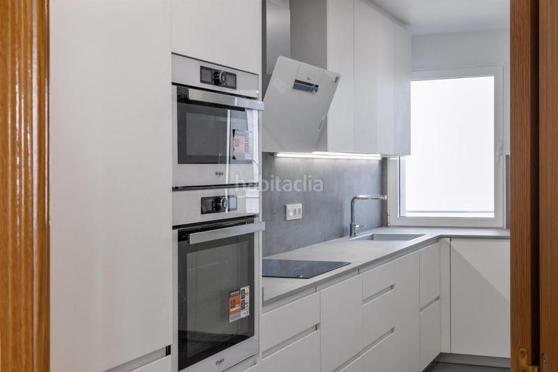 Foto df3685f1-06d6-4c12-8386-7205edbb49e5. Alquiler piso en del marques 1 piso en Cimadevilla Gijón