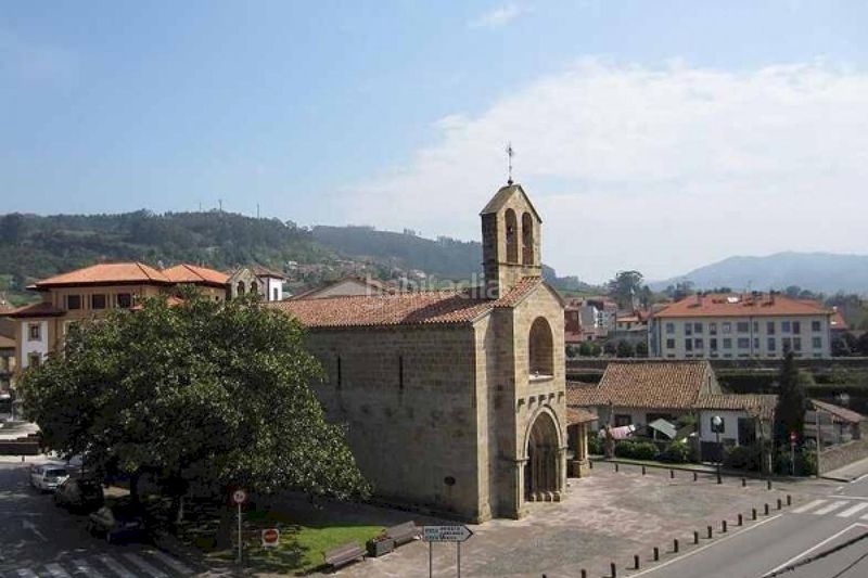 Foto e6ce393f-459c-4fbf-868f-347397b55c5b. Edificio  en Villaviciosa - amandi Villaviciosa