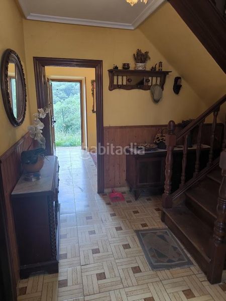 Foto c6a90bdf-f347-479f-bd63-5db296e0cf3a. Casa amb calefacció aparcament a Zona Rural Mieres