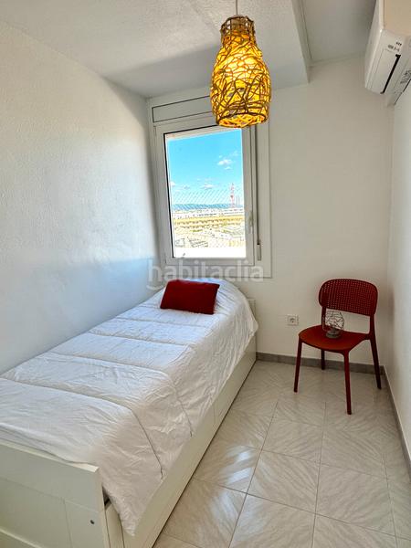 Foto 03e5dc37-c1e1-400c-9f00-f205037b2275. Alquiler apartamento bonito atico muy soleado y climatizado en Salou