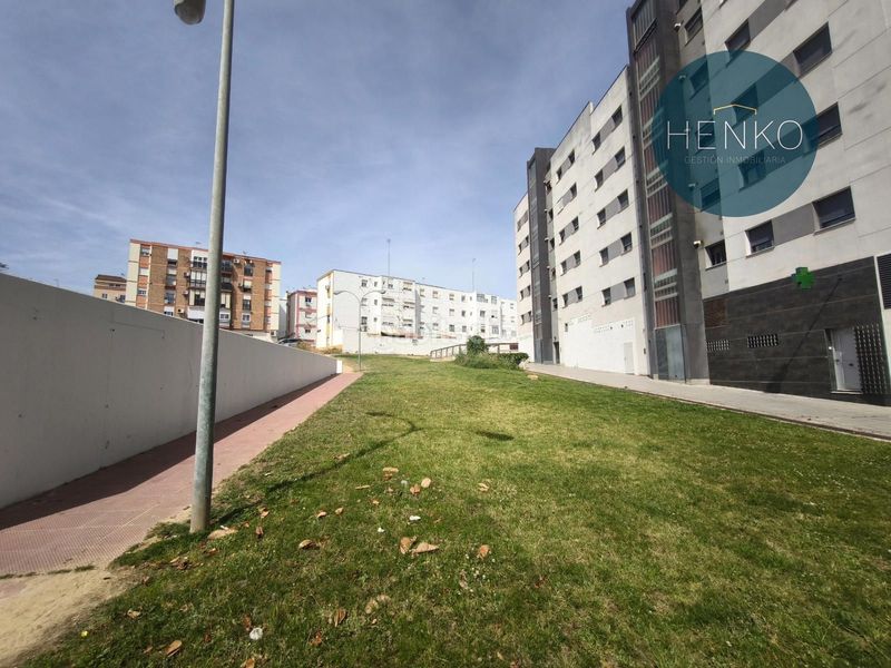 Foto 694fdf8b-5599-4f75-9953-0f39abcb6e9b. Pis amb calefacció aparcament a Nuevo Parque - Los Rosales - Tráfico Pesado Huelva