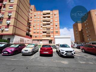 Appartement  Bachiller del. Amplio y luminoso piso exterior con balcón en los rosales