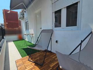 Gebäude  Passatge de marconi. Edificio turístico con 5 licencias en badalona – rentabilidad 8,