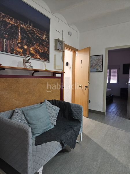 Foto 9f9c979e-d277-4ae5-96be-0491464e0d55. Edifici a Llefià Badalona