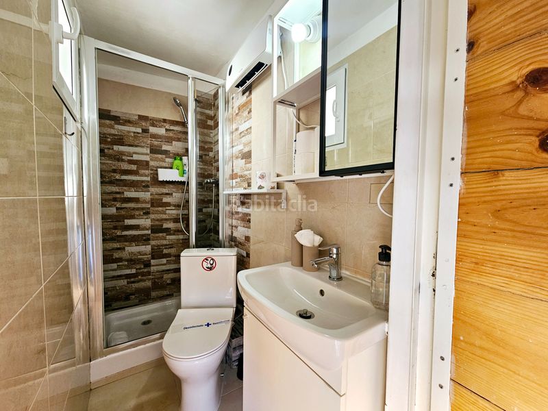 Foto a198919f-17dd-4577-bb75-c17b020c3adf. Edifici a Llefià Badalona