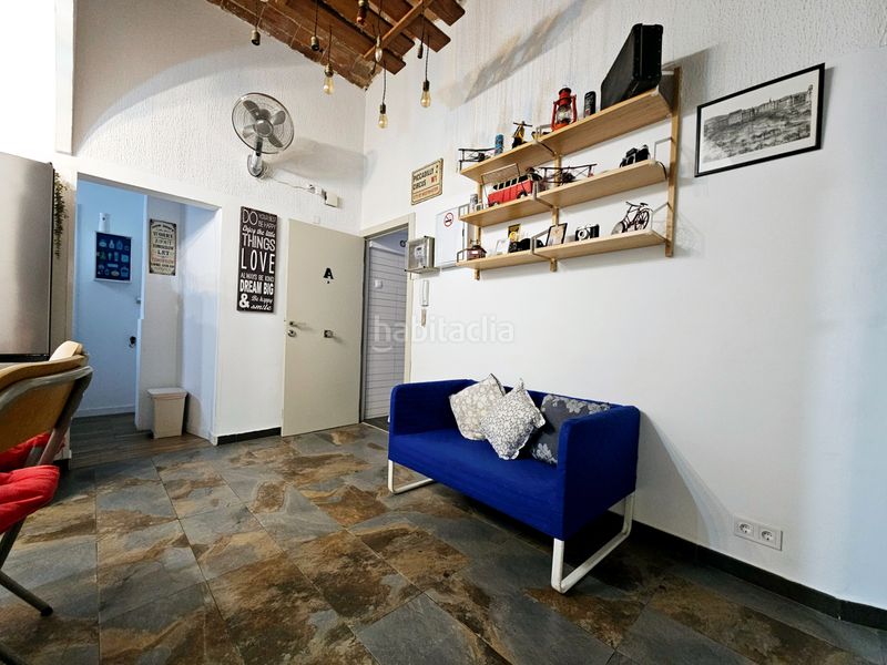 Foto c9224df2-476b-4235-b7df-30ad5b13b4b2. Edifici a Llefià Badalona