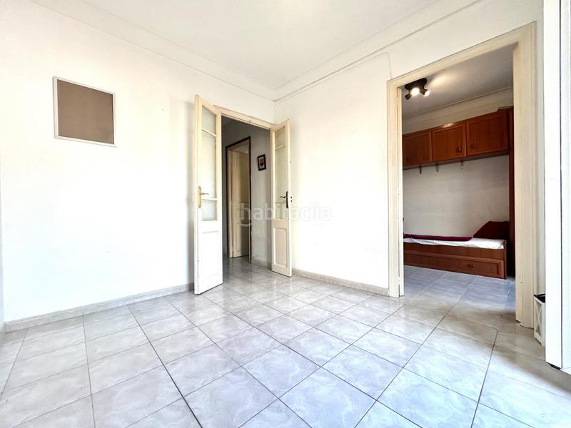 Foto 858b5f0a-4586-490e-976b-7cce6ab69a37. Piccolo appartamento con riscaldamento in Vila de Gràcia Barcelona