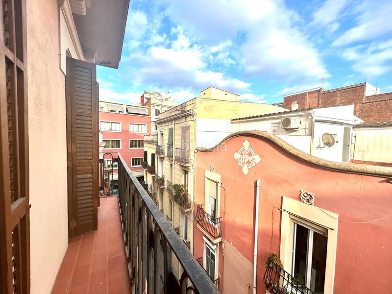 Foto 98a3520e-512b-440d-8600-72969776f663. Piccolo appartamento con riscaldamento in Vila de Gràcia Barcelona