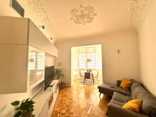 Appartement à Carrer aribau 185. Magnífico piso esquinero modernista en antiga esquerra de leixam