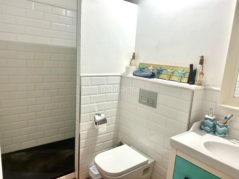 Foto e8240951-97f1-4bf5-9a5b-909ab833776e. Pis a carrer guardia 8 a Raval Barcelona