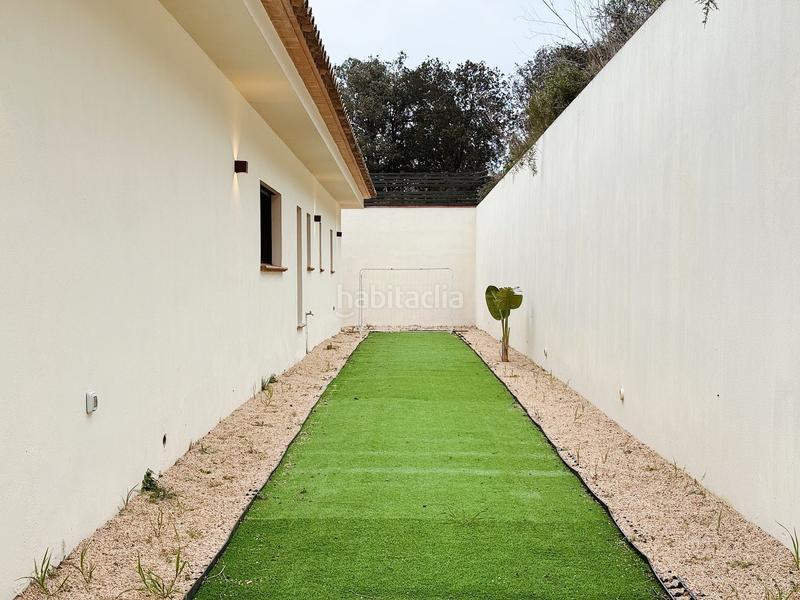 Foto 006bd8c4-d9b5-4f02-bb97-ee3cf3451768. Chalet in calle josep carner 15 in residencial Begur-esclanyà Begur