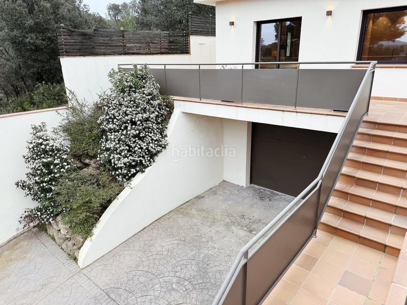 Foto 5af6777c-aceb-4398-8533-063382f8c62a. Chalet in calle josep carner 15 in residencial Begur-esclanyà Begur