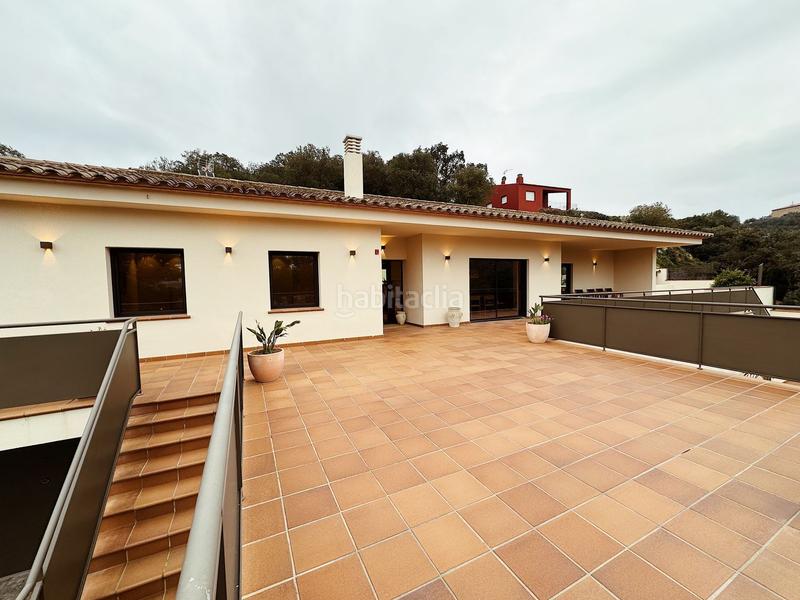 Foto 66308577-6887-4fd8-8cec-c0156c3ffb11. Chalet in calle josep carner 15 in residencial Begur-esclanyà Begur