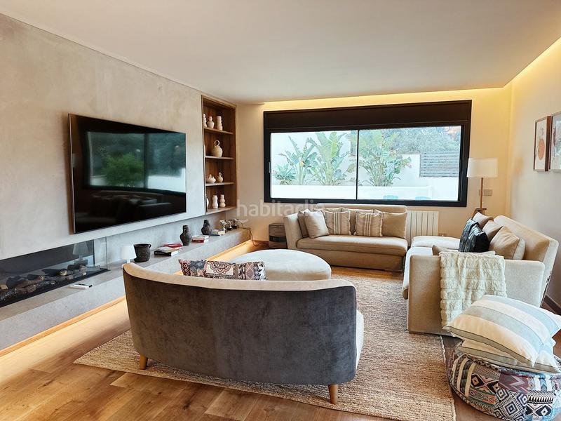 Foto 8b8c5775-e47c-41ff-bc96-ac63bd669cdb. Chalet in calle josep carner 15 in residencial Begur-esclanyà Begur