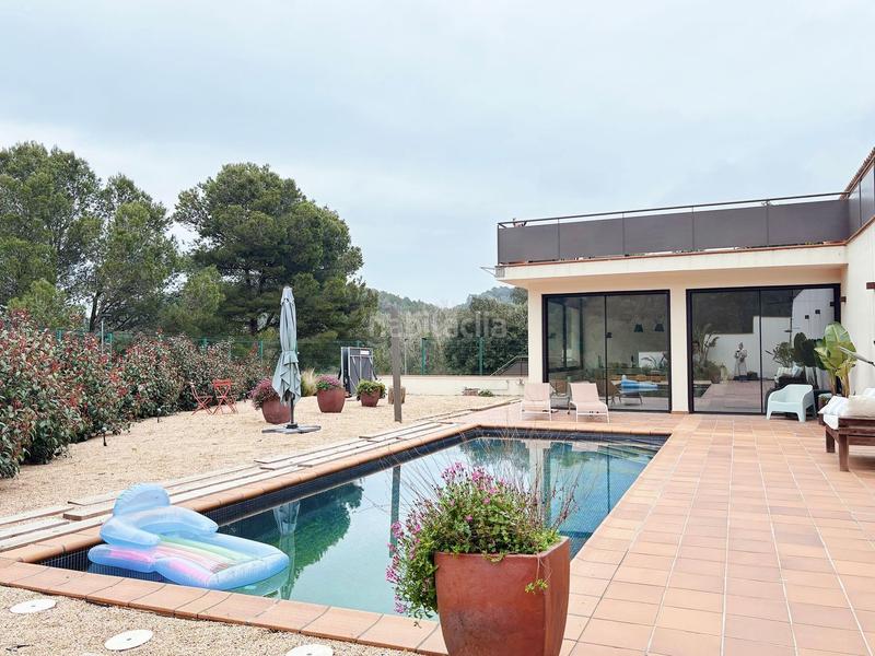 Foto c455820d-0ecc-40ed-8055-c6a91928c613. Chalet in calle josep carner 15 in residencial Begur-esclanyà Begur