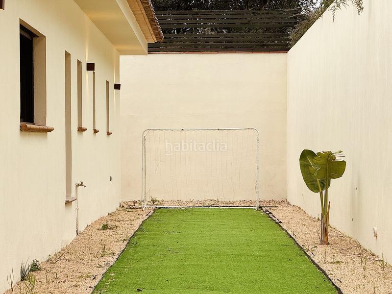 Foto e9120dc8-e535-45de-958e-6554519b9bb9. Chalet in calle josep carner 15 in residencial Begur-esclanyà Begur