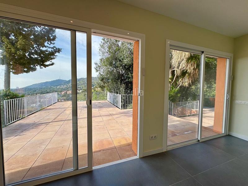 Foto 88f938d6-3b1f-4eca-9d95-c4e33f5c3044. Chalet dans calle de pomaret 0 dans Sarrià Barcelona