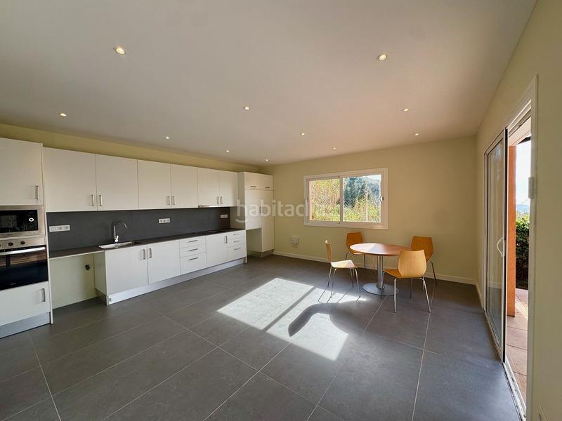 Foto ed2c452a-c15f-4ecf-9d67-4b9098c2ad9e. Chalet dans calle de pomaret 0 dans Sarrià Barcelona