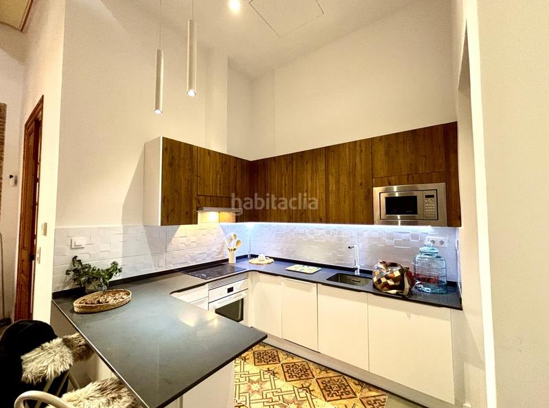 Foto 2a2b7048-ef66-47be-b895-d46523c721af. Appartamento con riscaldamento in Gòtic Barcelona